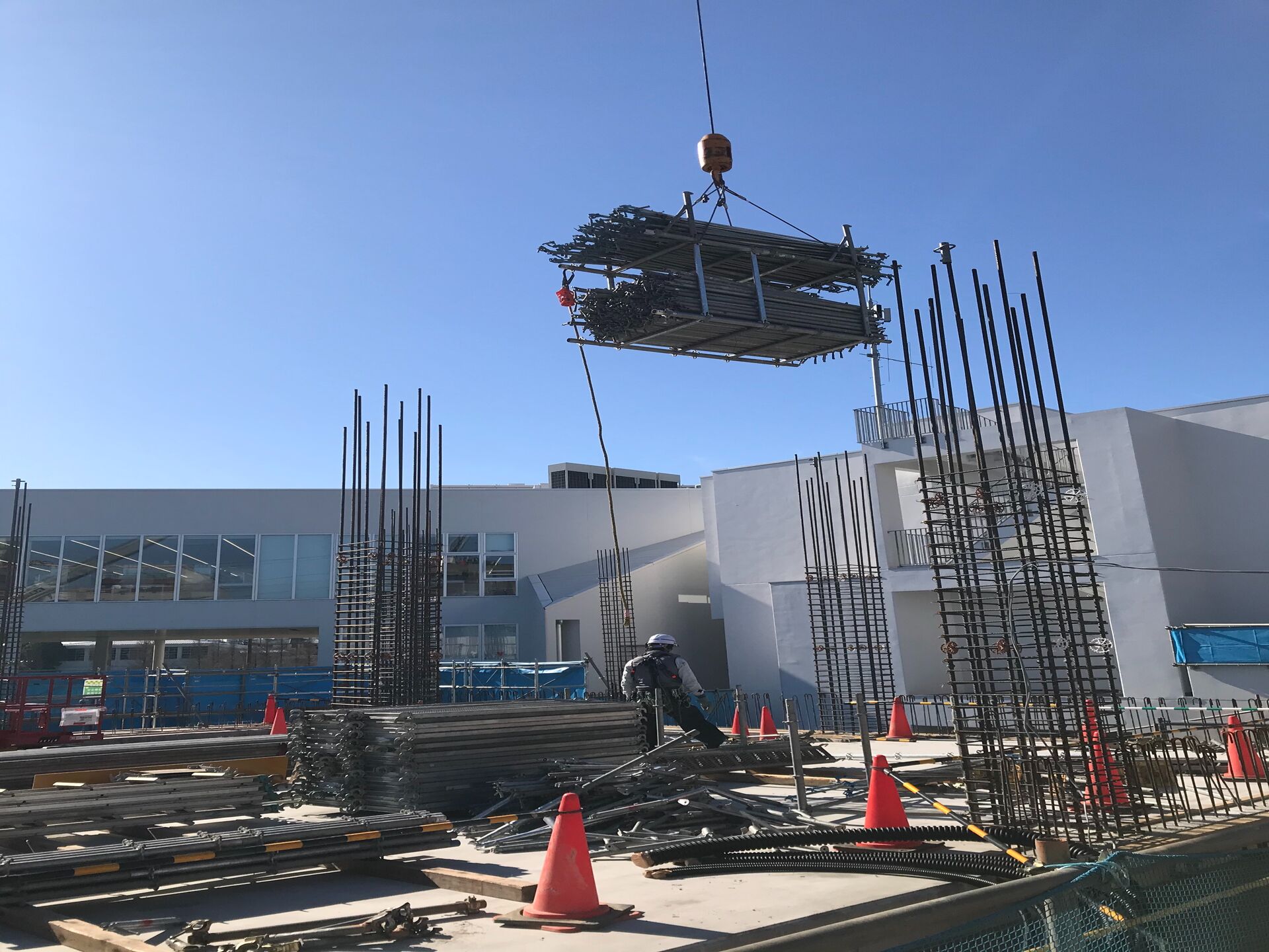 習志野　新築工事　資材搬出